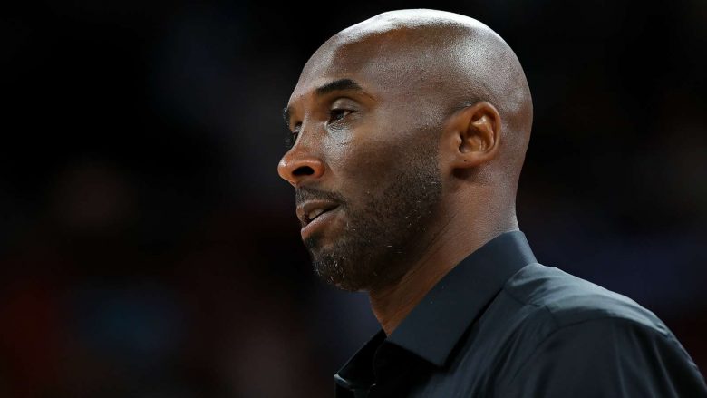 “Një inspirim i vërtetë” – yjet e futbollit reagojnë pas vdekjes së Kobe Bryant në aksidentin me helikopter