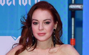 Lindsay Lohan thotë se do të publikojë albumin e ri në shkurt