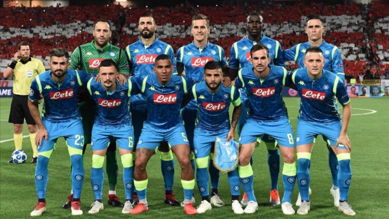 Unitedi planifikon goditje të trefishtë te Napoli, ka gati 235 milionë euro