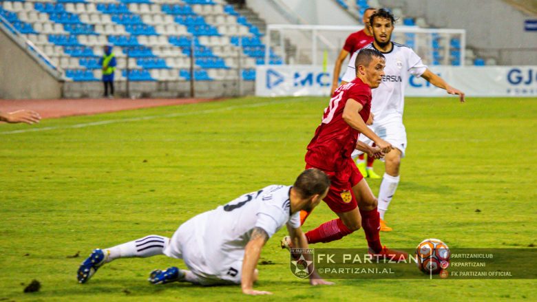Klubet e bojkotojnë fillimin e kampionatit, shtyhet zyrtarisht Superliga e Shqipërisë