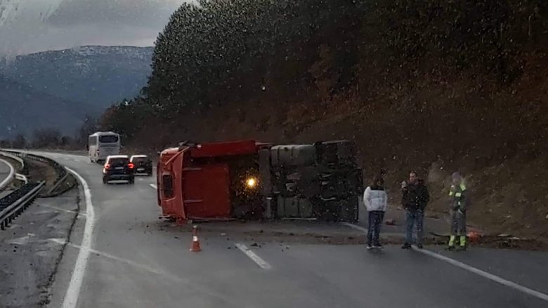 Detaje të reja rreth aksidentit në rrugën Tetovë-Shkup