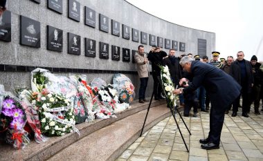 Thaçi: Heshtja ndërkombëtare për gjenocidin serb në Kosovë i ka zhgënjyer qytetarët tanë