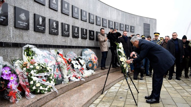 Thaçi: Heshtja ndërkombëtare për gjenocidin serb në Kosovë i ka zhgënjyer qytetarët tanë