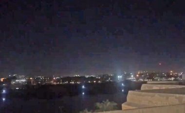 Pesë raketa godasin një zonë pranë Ambasadës amerikane në Bagdad