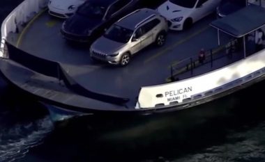 U nisën për pushime në Miami, vetura brenda të cilës ishin dy femrat ra nga trageti dhe përfundoi në det – raportohet për të vdekur  