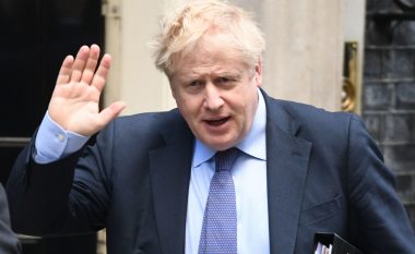 Boris Johnson shkarkon tetë ministra nga kabineti i tij, kancelari Sajid Javid jep dorëheqje
