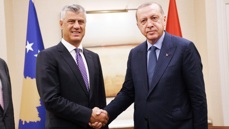 Thaçi ngushëllon Turqinë për viktimat e ortekut dhe aksidentit me aeroplan