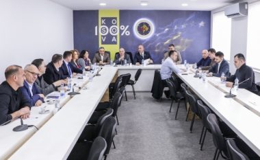 Haradinaj: AAK qëndron edhe kur krejt të tjerët dorëzohen