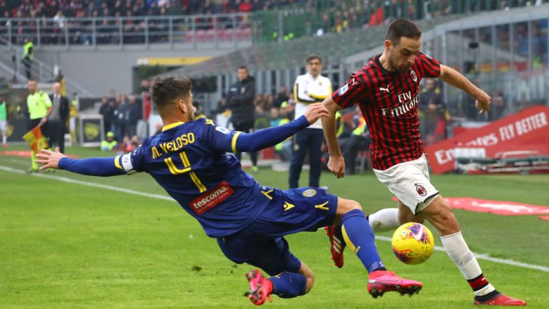 Milani ndalet në shtëpi nga Verona