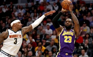 LA Lakers vazhdon me fitore, LeBron James shkëlqen me “triple-double”