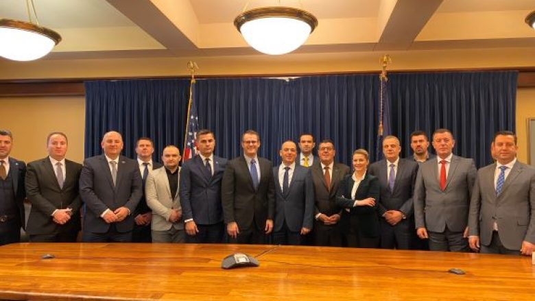​Disa kryetarë të komunave nga Kosova po qëndrojnë në shtetin amerikan të Iowas