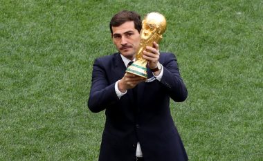 Iker Casillas zyrtarizon kandidaturën për president të Federatës Spanjolle