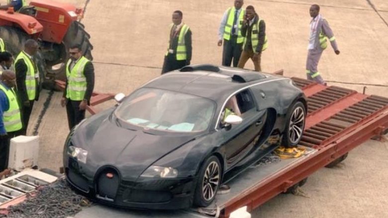 Importohet në Zambi, Bugatti i dy milionë eurove rrezikon të shkatërrohet nëse nuk gjendet prejardhja e parave me të cilat është blerë