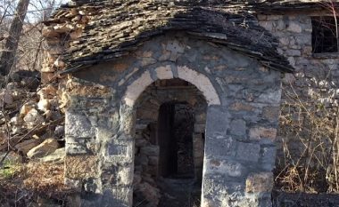 Kisha 400-vjeçare në Kolonjë, buzë shkatërrimit