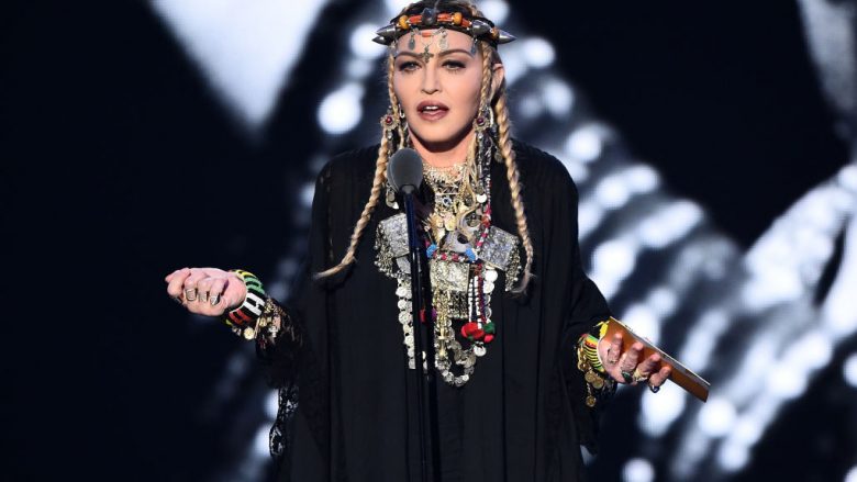 Madonna: Madhësia ka rëndësi, mos pretendoni se nuk është ashtu