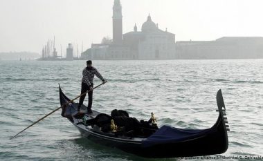Mbyllen disa pjesë të Venecias për të larguar një bombë të Luftës së Dytë Botërore