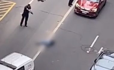 Qëllohet për vdekje nga policia i riu që kërcënonte me thikë turistët në një qytet australian