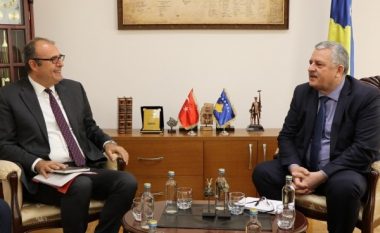 ​Turqia zotohet të thellojë bashkëpunimin me Kosovën