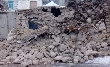 Turqia goditet nga një tërmet i fuqishëm, tetë të vdekur dhe shumë të lënduar, po kërkohet nën rrënoja për të mbijetuar të tjerë