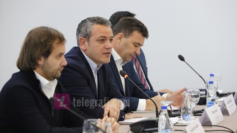 Gashi: Po shqyrtojmë mundësinë që të heqim tarifën, reciprociteti nuk do t’i pengojë bisedimet me Serbinë 
