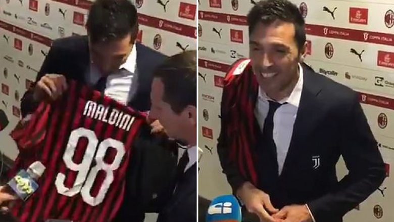Buffon ndërron fanellën me djalin e Maldinit: Nuk pensionohem, po pres nipat e legjendave