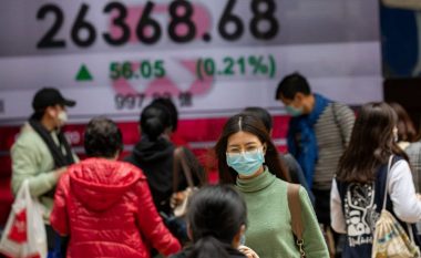 Kina e goditur nga coronavirusi ul tarifat për mallrat amerikane