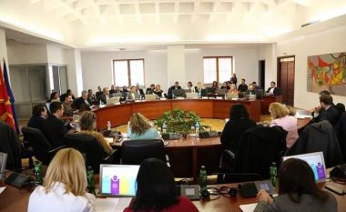 Prezantohet para ekspertëve, sektorit të biznesit dhe atij joqeveritarë Strategjia e reformës së sistemit tatimor në Maqedoni