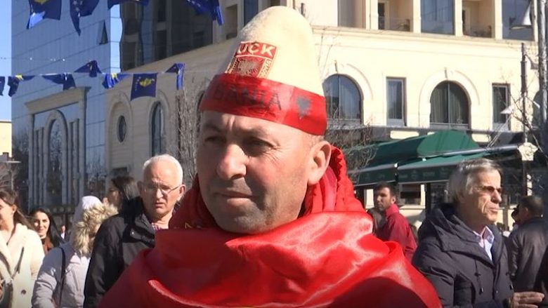 Fieraku që 12 vite rresht vjen për festën e Pavarësisë në Prishtinë