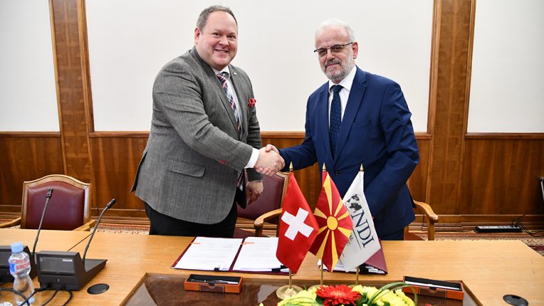 Zvicra jep donacion prej 1.5 milion euro për Kuvendin e Maqedonisë