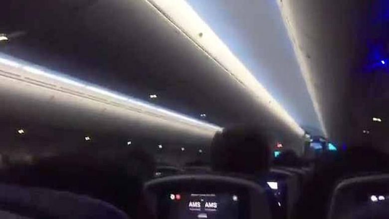 Stuhia Ciara, aeroplani dështoi të aterojë edhe pas tentimit të pestë – pamje që tregojnë tmerrin që përjetuan pasagjerët