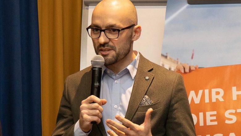 Biznesmeni shqiptar Patrik Berisha kandidon për këshilltar në Kuvendin e qytetit të Lucernit