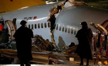 Mbi 100 të lënduar, pasi aeroplani ‘rrëshqiti jashtë pistës, u nda dhe shpërtheu në flakë’ në aeroportin e Stambollit