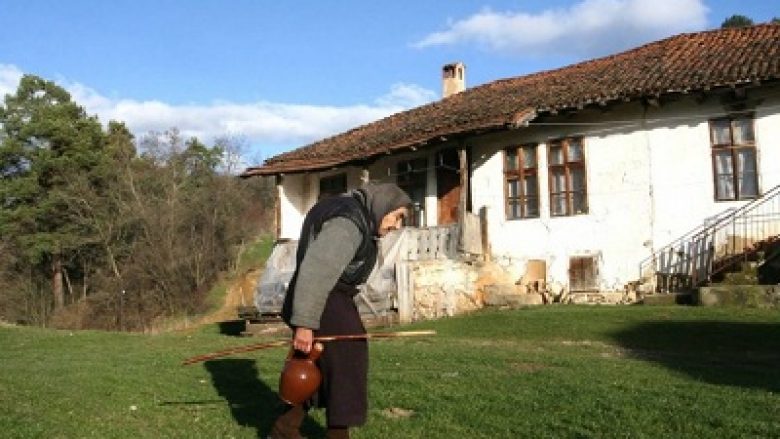 Rënia e popullsisë në Serbi, vendbanimi fantazmë me vetëm tetëdhjetë banorë