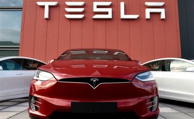 Fitimet e Teslas u rritën për 85 për qind, vlera më e lart që nga viti 2013