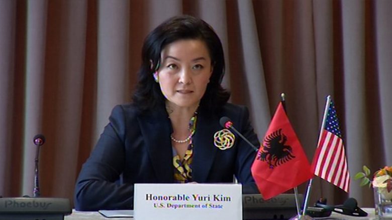 Yuri Kim, thirrje autoriteteve: Zbatoni ligjet dhe rregullat në mënyrë të barabartë