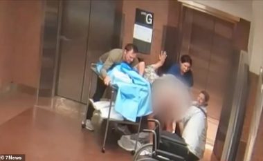 Sjell në jetë fëmijën në korridorin e spitalit, kalimtarët e rastit shikojnë të habitur – kamerat e sigurisë filmojnë momentin