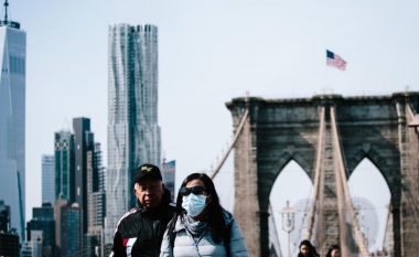 SHBA e treta në botë për nga numri i të infektuarve me coronavirus, për realizimin e testit duhet pritur shumë – mungojnë maska mbrojtëse e respiratorë