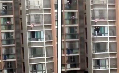 Kinezja 5-vjeçe mbetet e varur në ballkonin e katit të 6-të, fqinjët e shpëtojnë