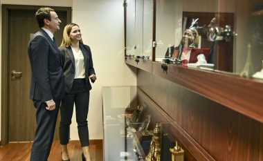 Kurti emëron Dorotea Deshishku, këshilltare politike për rininë