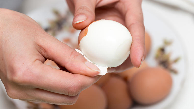 Qëroni vezët e ziera pa u lodhur për vetëm pak sekonda!