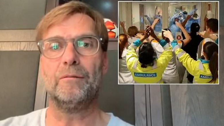 Stafi i spitalit këndon “You’ll Never Walk Alone” dhe video bëhet virale – Jurgen Klopp thotë se ka qarë dhe i falënderon së bashku lojtarët e tij