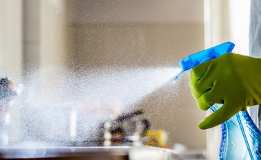 Pastrimi i banjës gjatë epidemisë: Tri gjëra për të cilat duhet të kujdeseni posaçërisht
