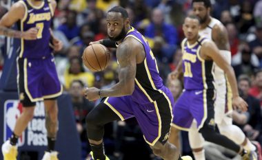 LeBron James shkëlqen në fitoren e Lakers, Clippers të fortë për Philadelphian