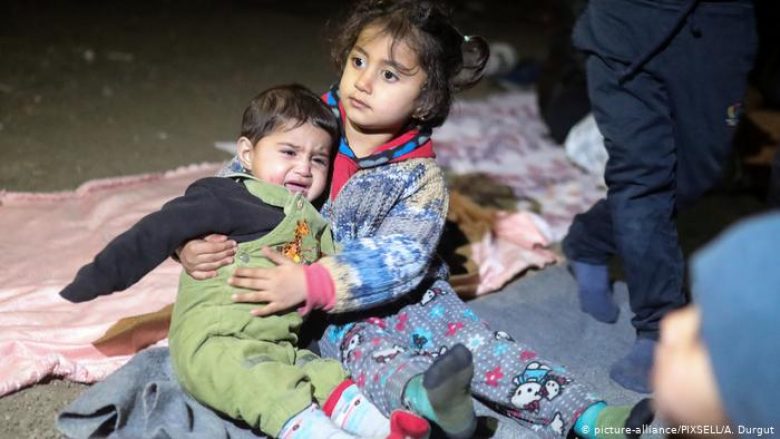 Disa qytete në Gjermani kërkojnë t’i marrin fëmijët refugjatë nga Greqia