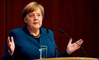 Merkel bën edhe testin e tretë për coronavirus