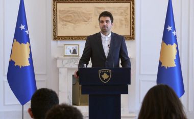 Këshilltari i presidentit, Apostolovës: Përkraheni Kosovën njëjtë si Serbinë, me vepra e jo me fjalë