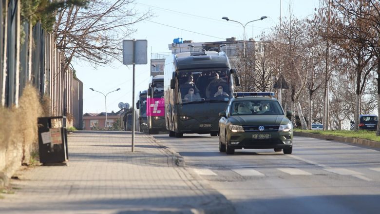 Mbërrijnë 96 shtetas kosovarë nga Dyseldorfi, do të izolohen për 14 ditë