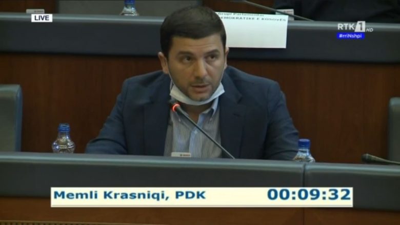 Krasniqi: PDK-ja voton pro mocionit të mosbesimit, ky është akt i vetë-dorëzimit të Kryeministrit dhe Qeverisë