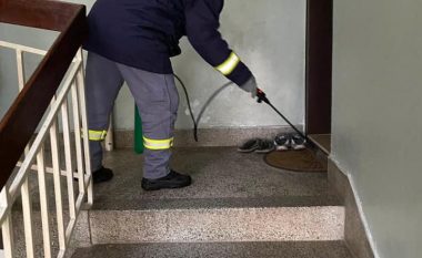 Ministria e Transportit: Të bëhet dezinfektimi i hapësirave të përbashkëta në ndërtesat banesore