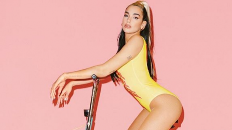 Dua Lipa publikon klipin vertikal të “Physical” në Spotify